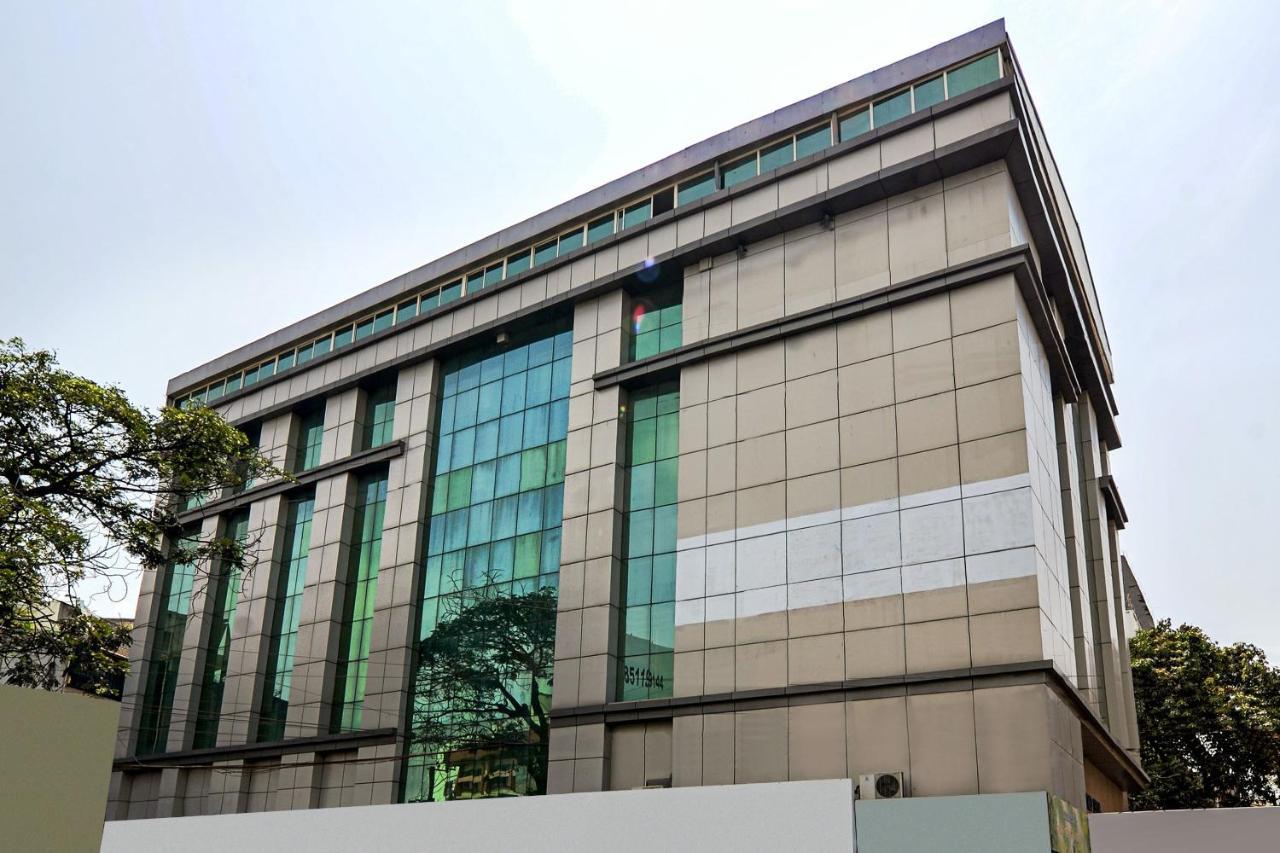 Capital O Hotel Central Park Near Birla Mandir Hyderabad Exterior photo